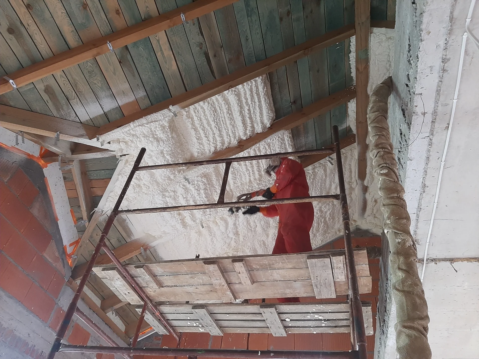 Piana otwartokomórkowa poddasze